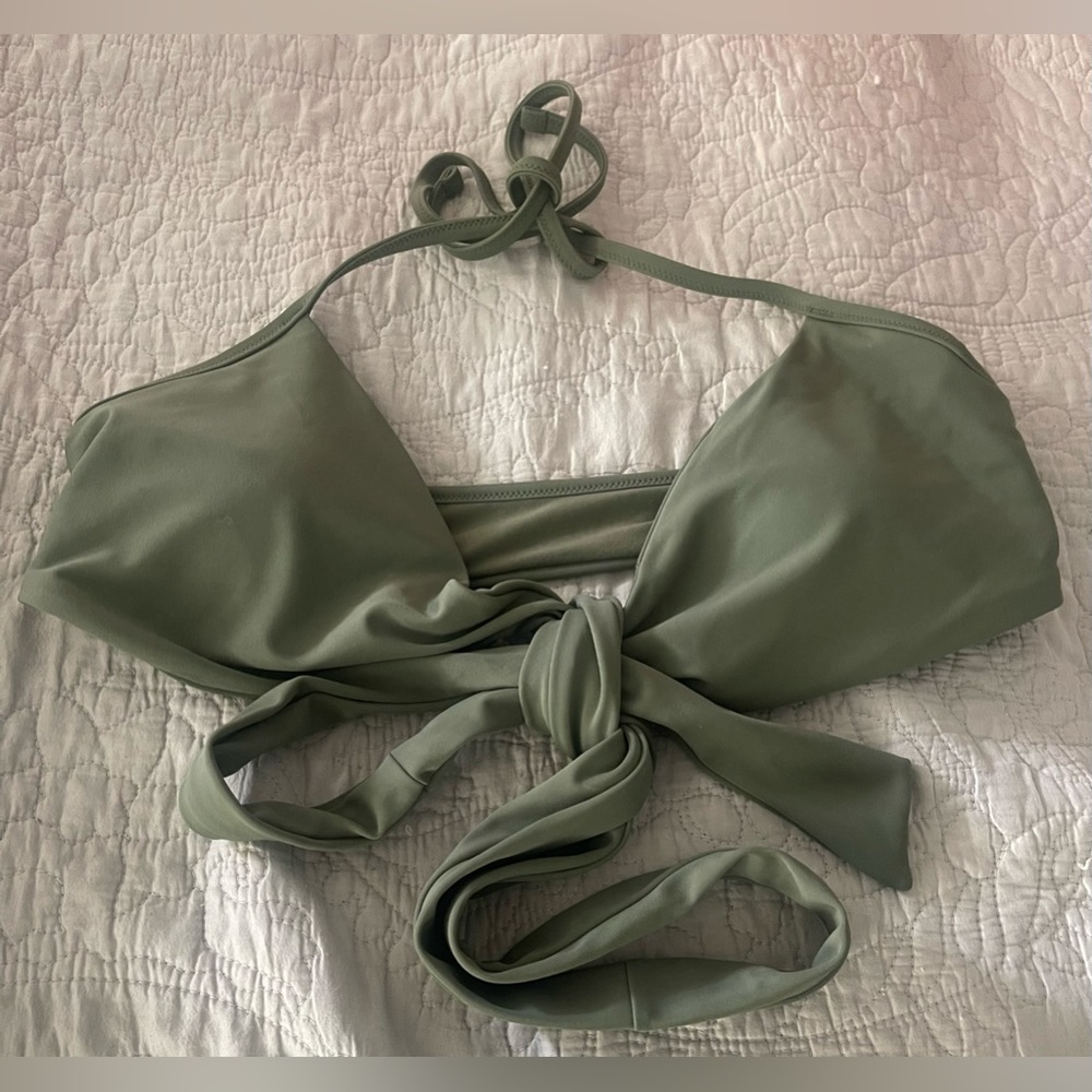 Aerie Wrap Bikini Top NWT